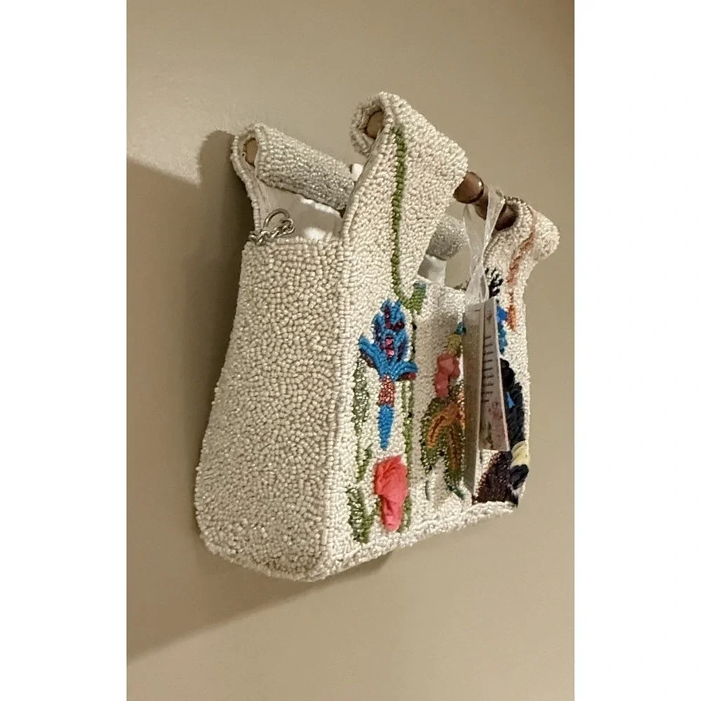 Handcrafted‎ In India Beaded Bag Toucan Tropical Flowers Bamboo Handles NWT